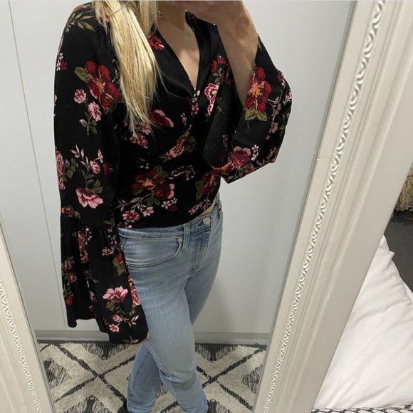 SMALL Cotton On Boho Floral Wrap Bell Long Sleeve - Picture 6 of 11
